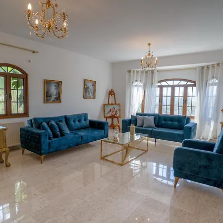 Aέναη فيلة Pyrga (Larnaca)